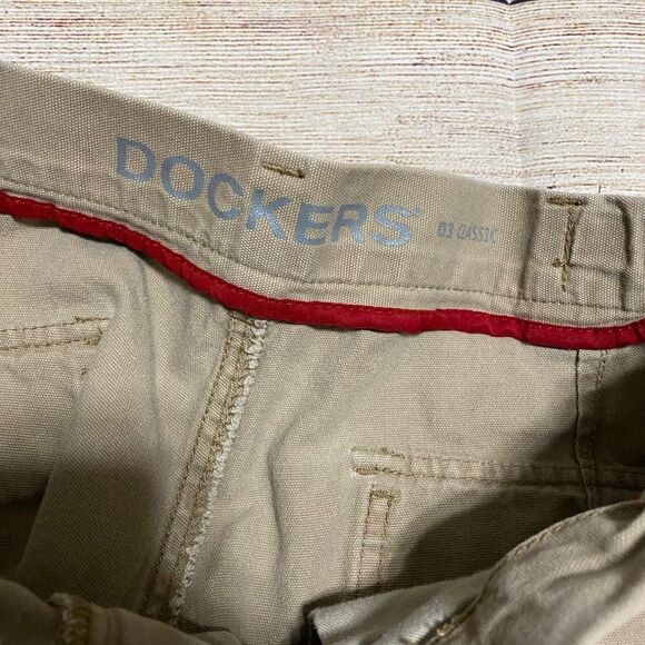 Dockers tan pants feels like jeans - Picture 6 of 7